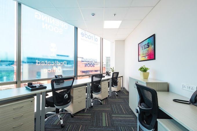 Altrade Platina Building