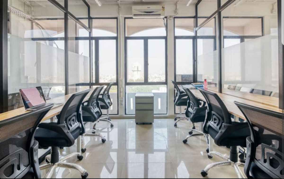 CoworkInsta image 4