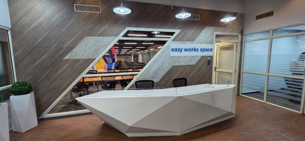 Easy Works Space