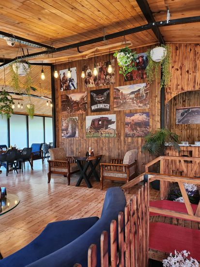 Mugz Cafe & Co-working image 4