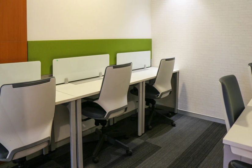 Plus Offices image 4