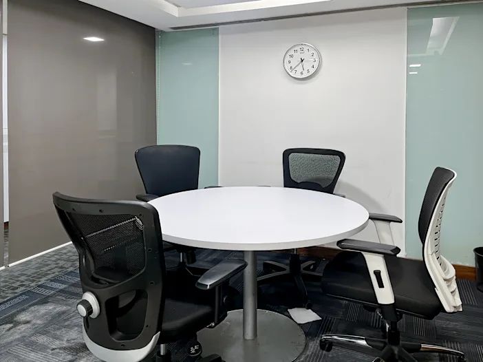 Regus JMD Regent Square image 4