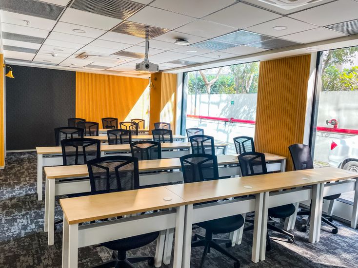 Smartworks Golf View Towers image 3