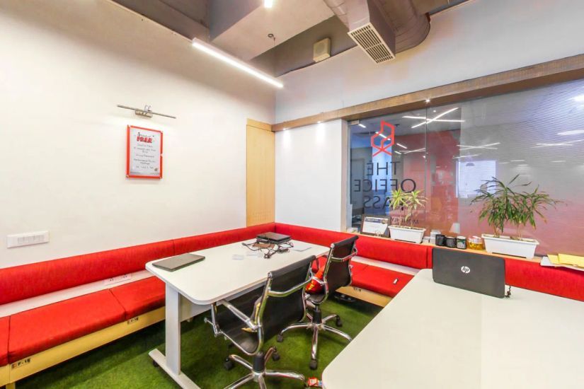The Office Pass JMD Megapolis image 4