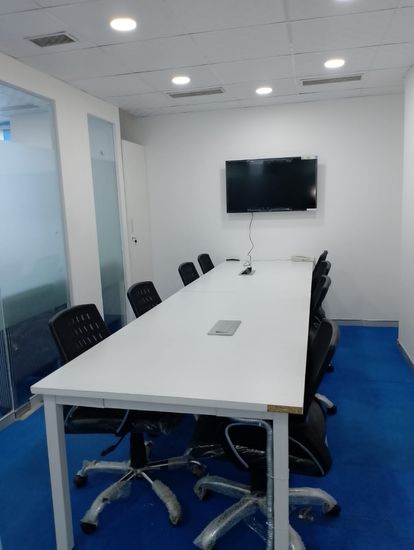 True Work Lounge image 2